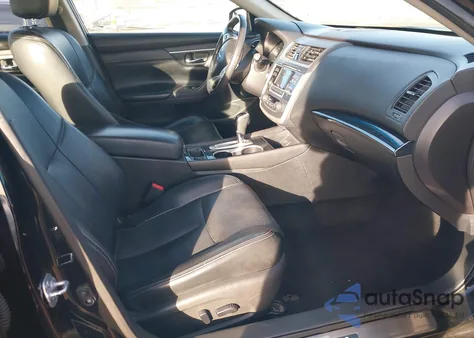 2017 Nissan Altima 2.5 Sl z USA, uszkodzony, nr VIN 1N4AL3AP2HC141502